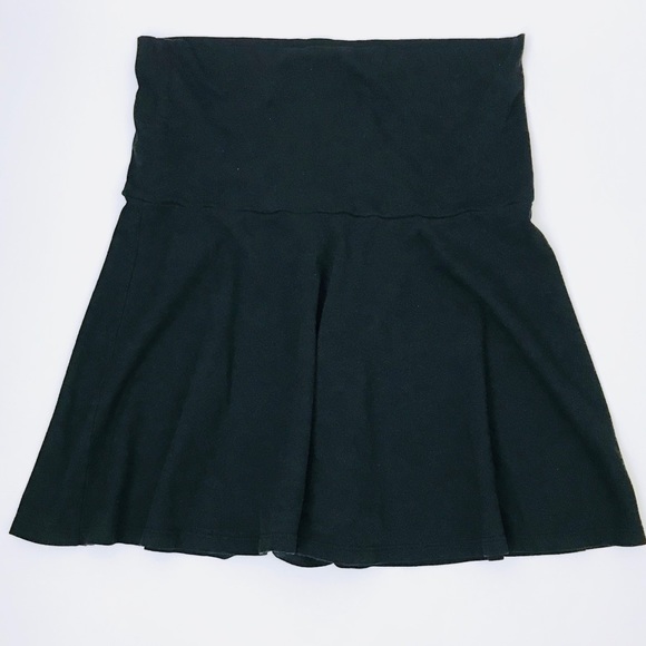 EXPRESS Solid Black Stretchy Skirt - Picture 2 of 2